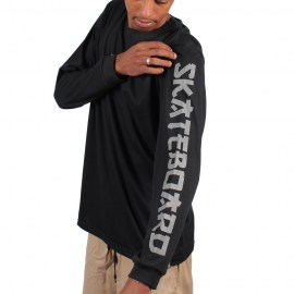 CAMISA-de-MANGA-LONGA-marca-narina-ESTAMPA-NO BRACO-cor-preta-estilo-skate-sucata-brazil-maua-moda-skatista-streetwear-2